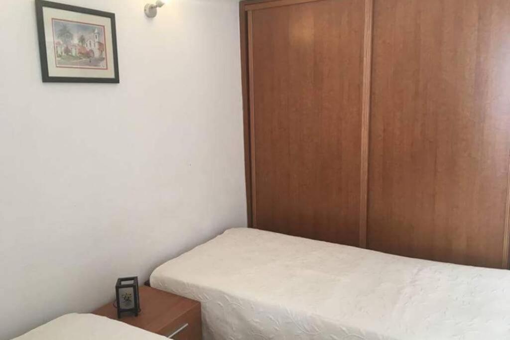 אלבופיירה Buganvilia Apartment Praia Da Falesia מראה חיצוני תמונה